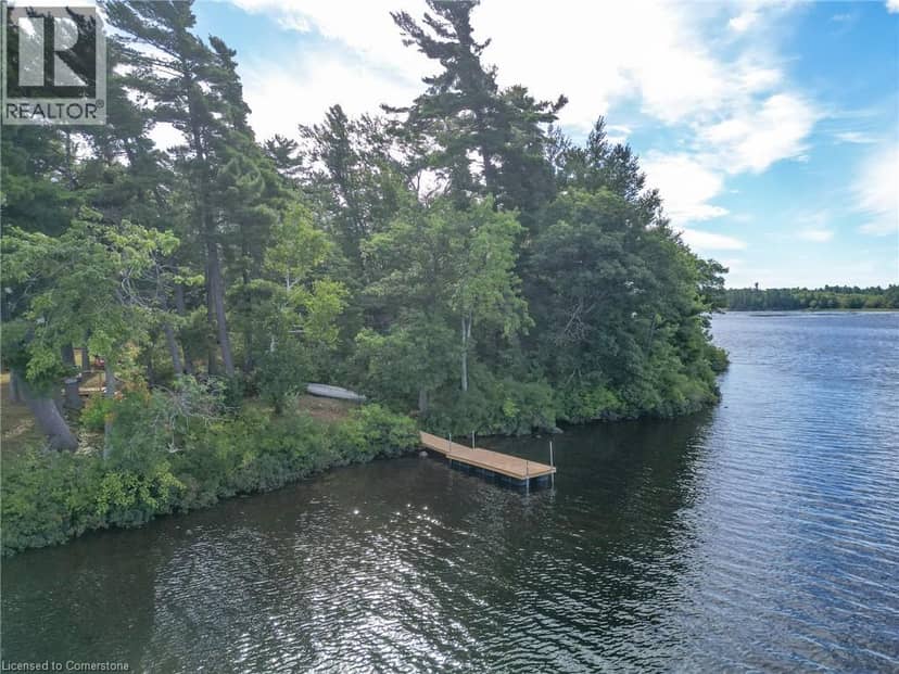 WL106-1 LOUDON Island — photo 38 of 40