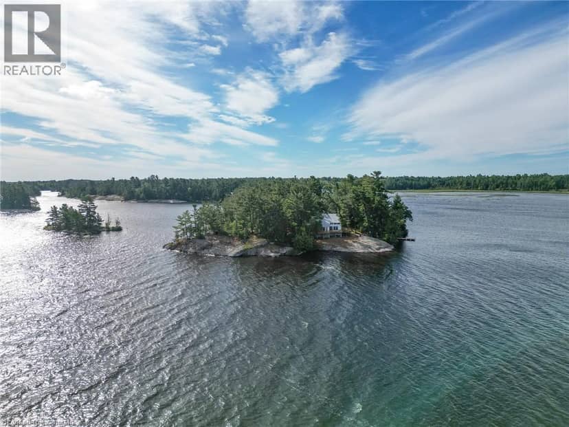 WL106-1 LOUDON Island — photo 21 of 40