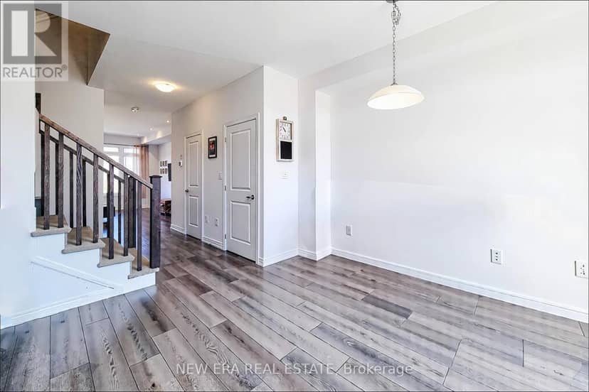 60 - 120 Court Drive — photo 12 of 28