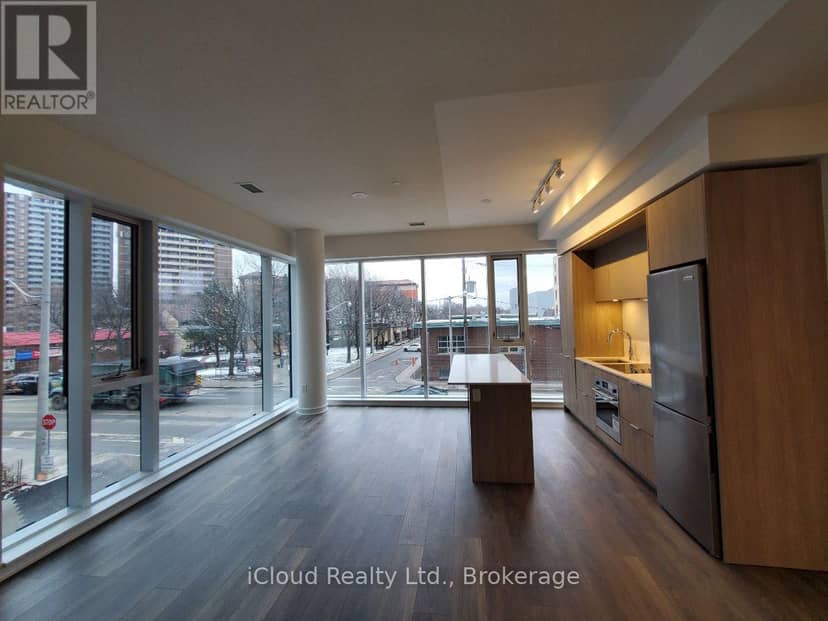 203 - 130 River Street — photo 17 of 30