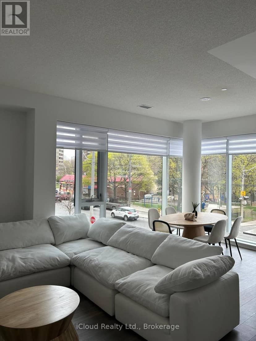 203 - 130 River Street — photo 7 of 30
