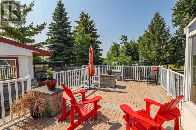 1027 Niagara Stone Road — photo 10 of 40