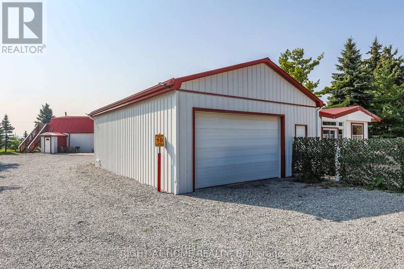1027 Niagara Stone Road — photo 11 of 40