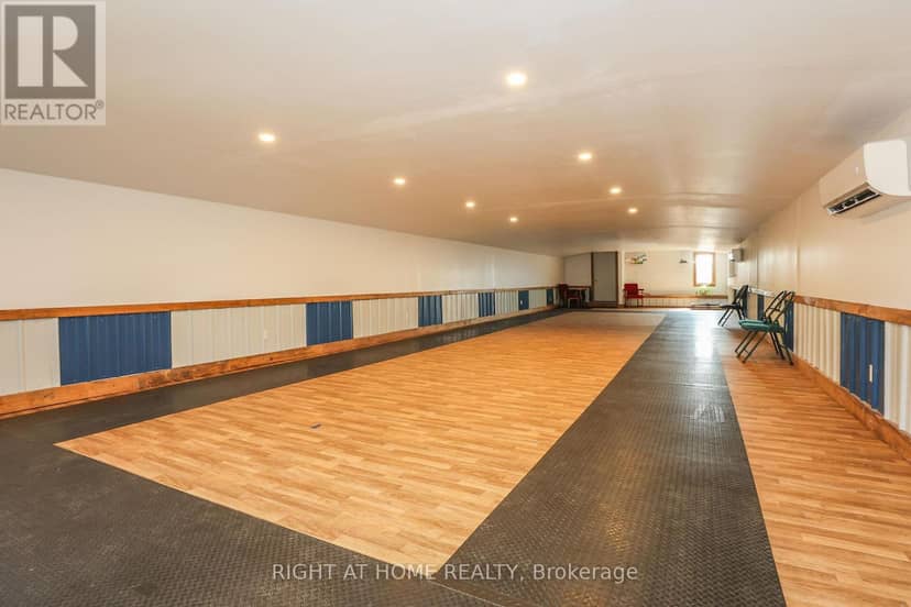 1027 Niagara Stone Road — photo 18 of 40