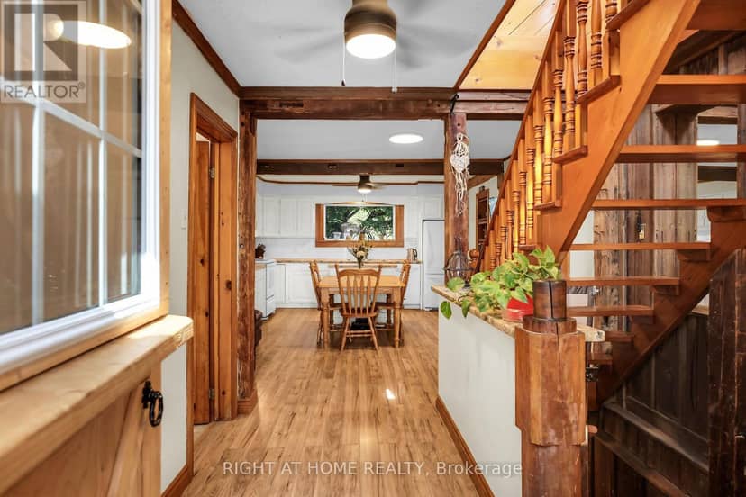 1027 Niagara Stone Road — photo 3 of 40
