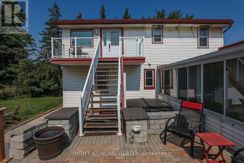 1027 Niagara Stone Road — photo 9 of 40