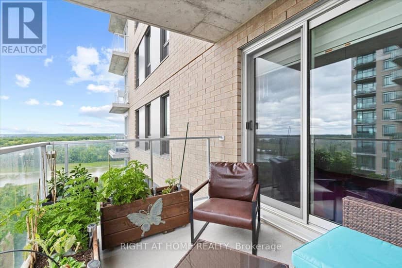 907 - 200 Inlet Private — photo 13 of 29
