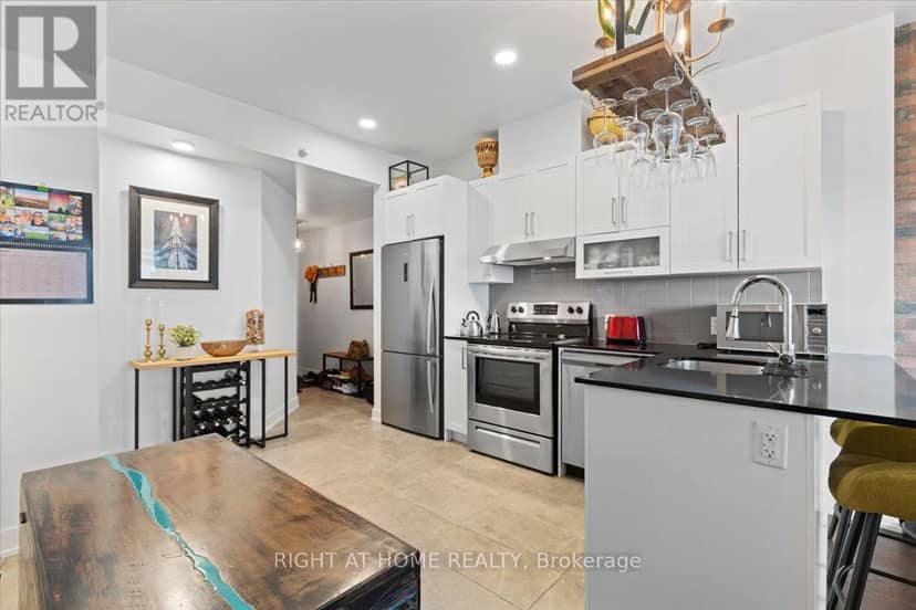 907 - 200 Inlet Private — photo 7 of 29
