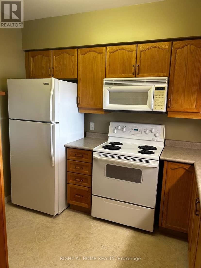 507 - 90 Dean Avenue — photo 5 of 35