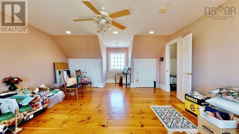 1155 Grand Pre Road — photo 38 of 40