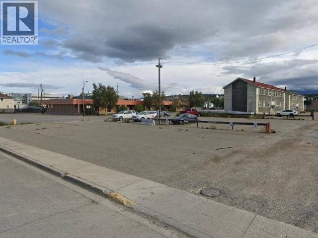 401 Lambert Street, Whitehorse, photo 3