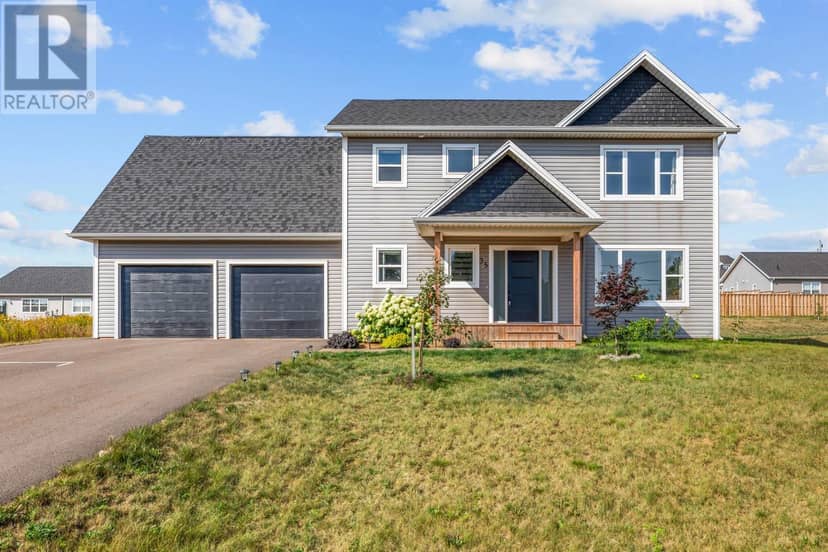 35 East Royalty Road — photo 1 of 40