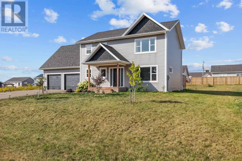35 East Royalty Road — photo 2 of 40