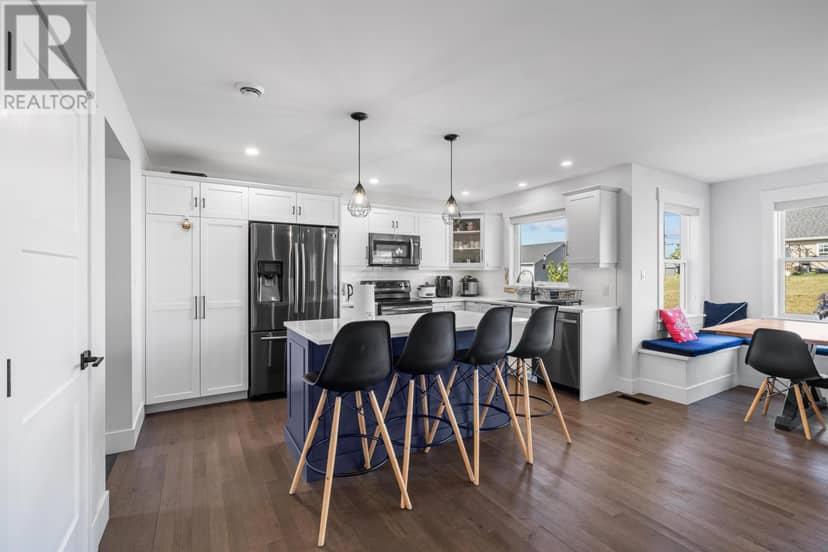 35 East Royalty Road — photo 12 of 40
