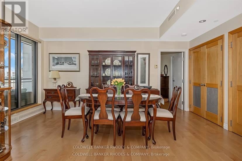 502 - 90 George Street — photo 14 of 40