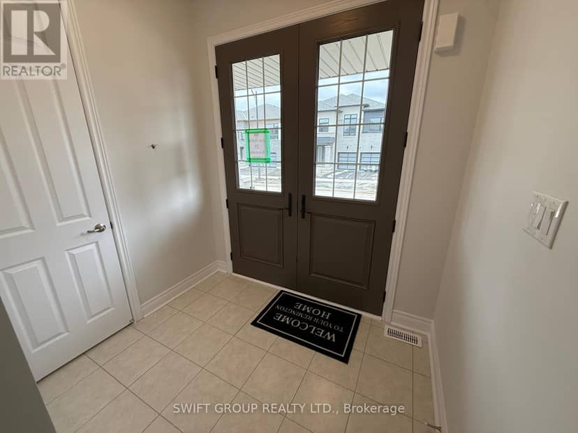 29 Keyworth Crescent — photo 2 of 40