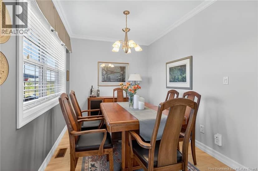 27 Bulman Drive Unit# 2 — photo 10 of 39