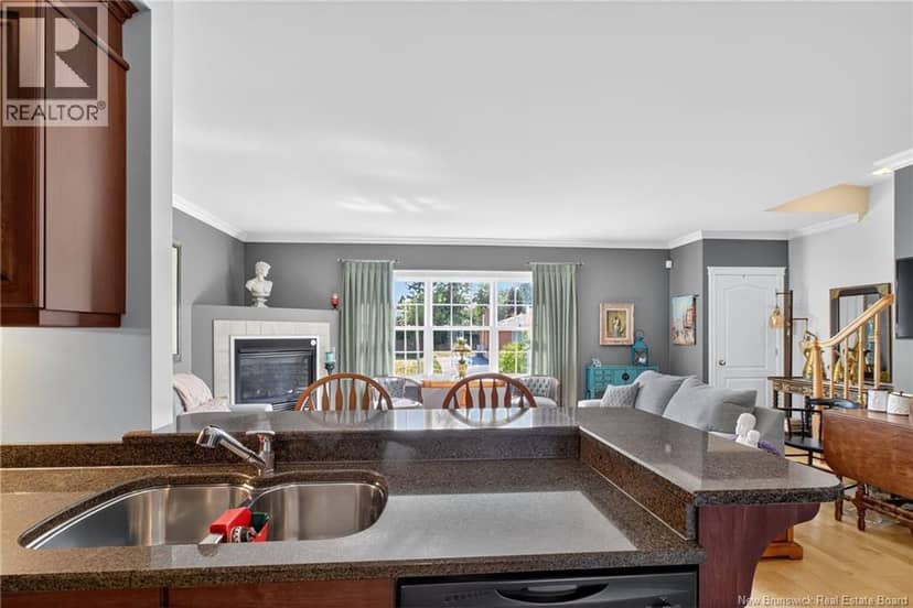 27 Bulman Drive Unit# 2 — photo 9 of 39