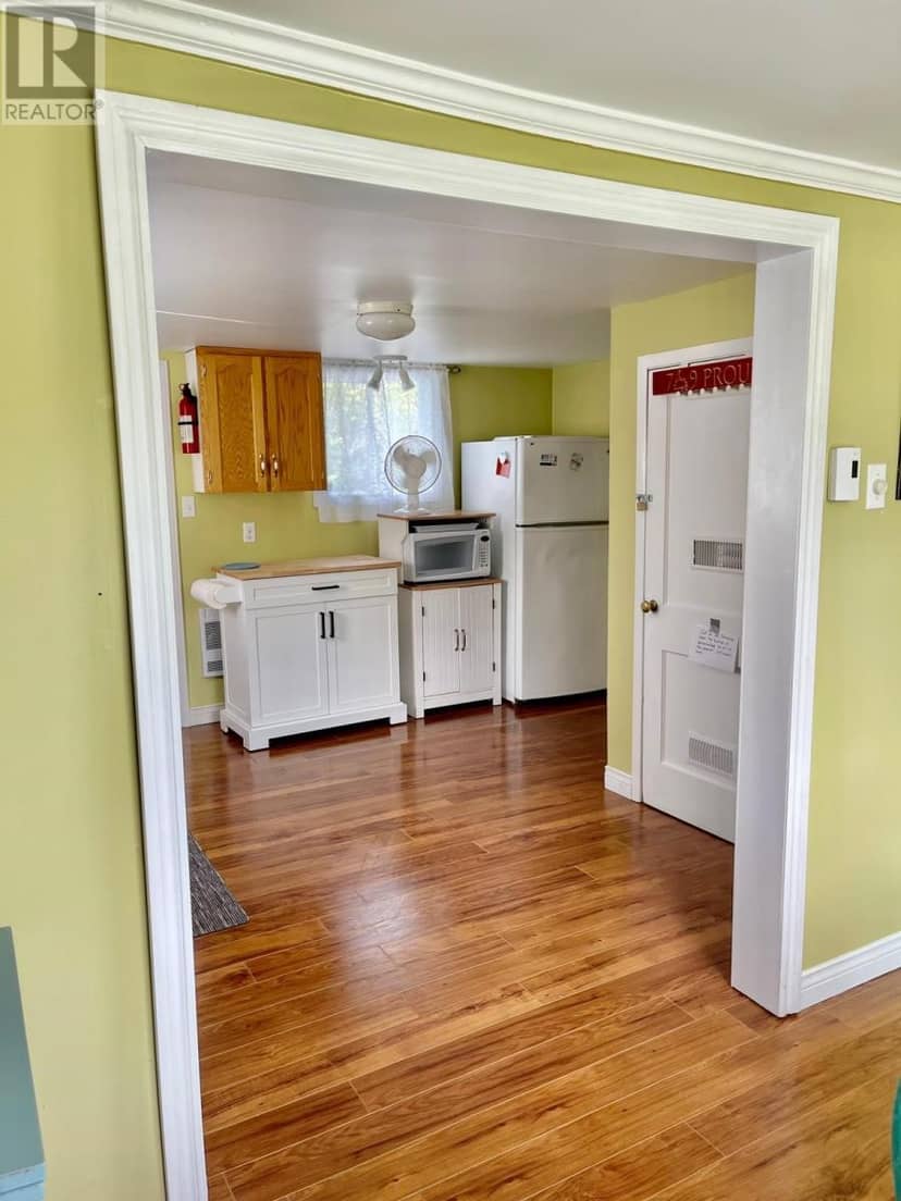 14-16 BROPHYS Road — photo 5 of 23