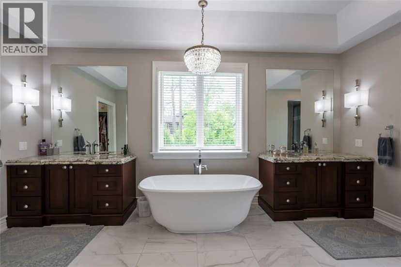 647 St Clair Parkway — photo 25 of 40