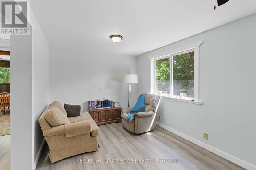 1402 Hwy 6 — photo 30 of 40