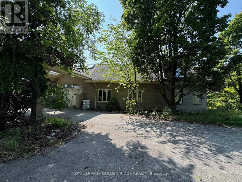 13682 Warden Avenue — photo 5 of 21