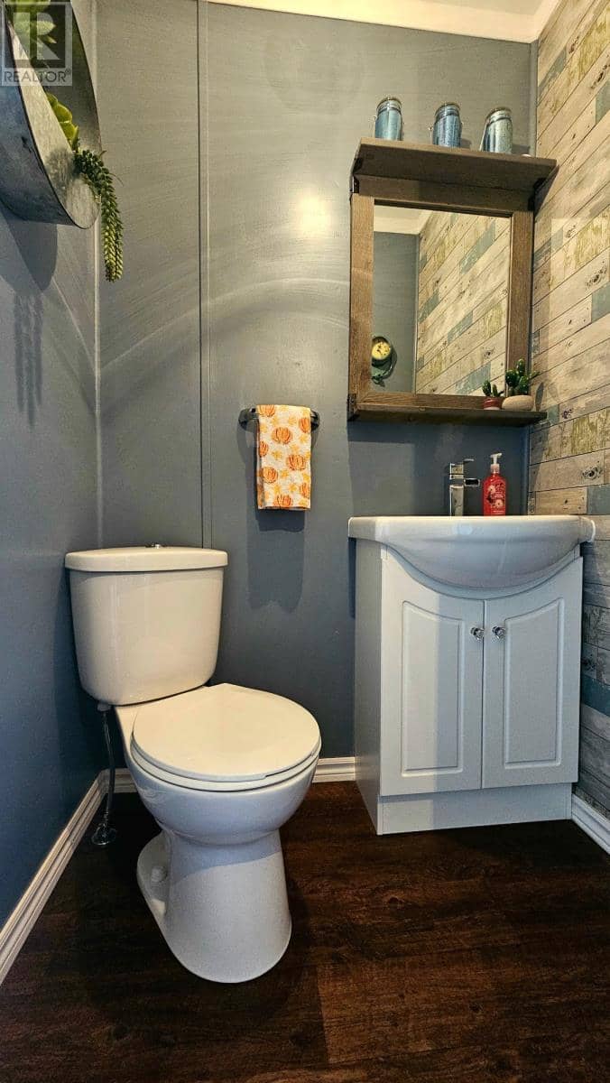 1132 Oceanview Drive — photo 16 of 40