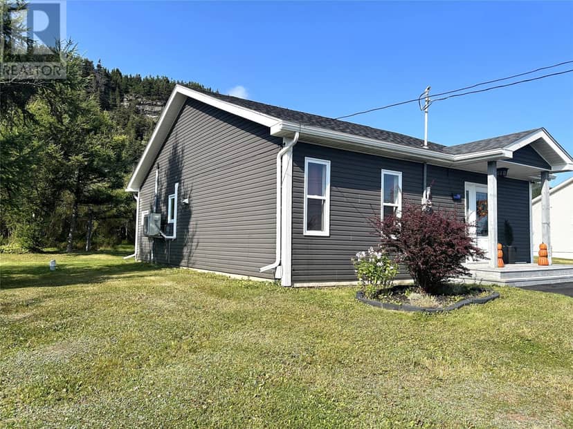 1132 Oceanview Drive — photo 2 of 40