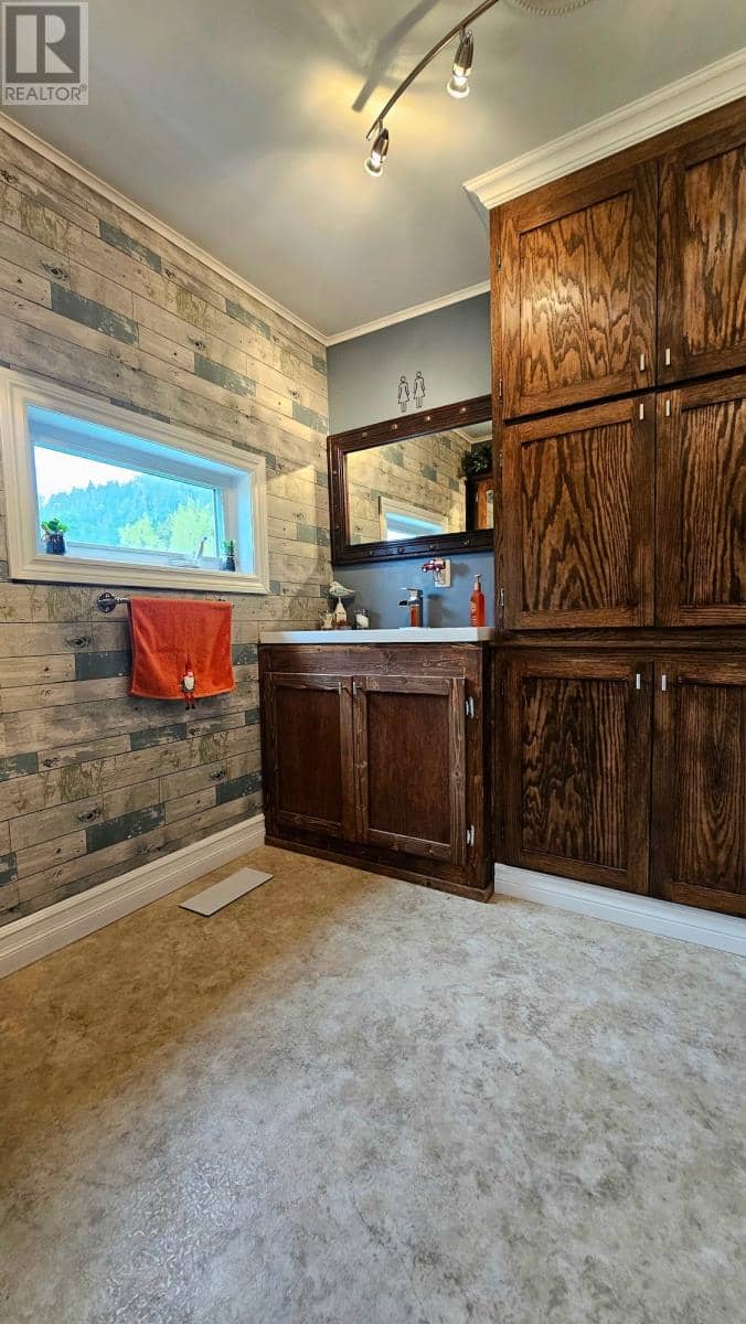 1132 Oceanview Drive — photo 29 of 40