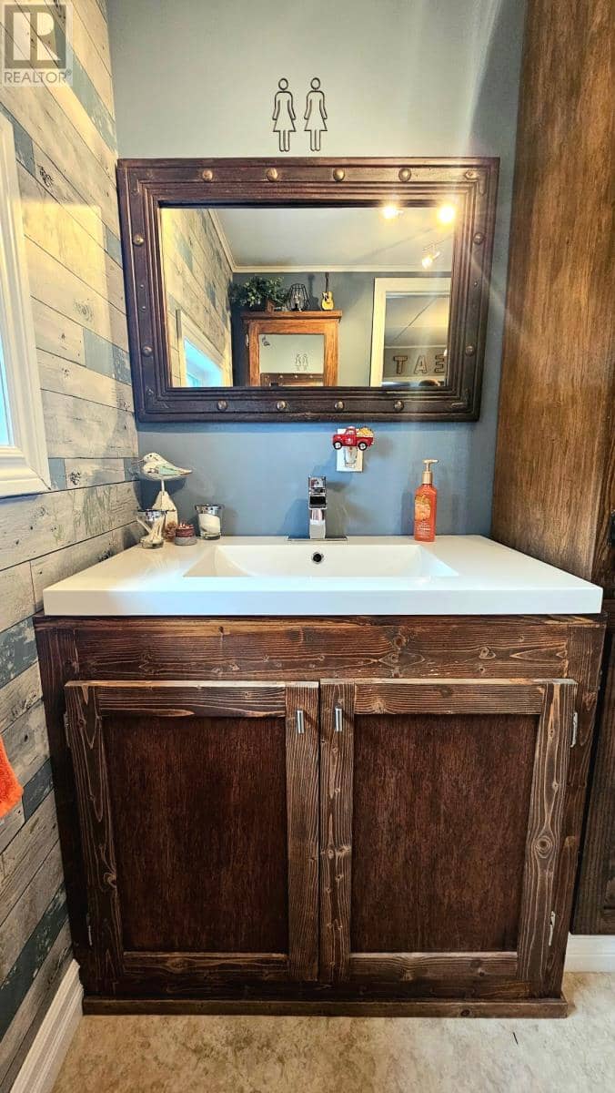 1132 Oceanview Drive — photo 31 of 40