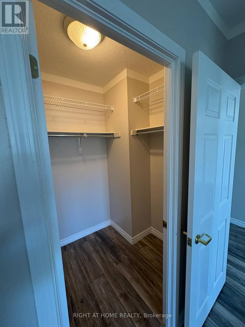 417 - 94 Dean Avenue — photo 29 of 40