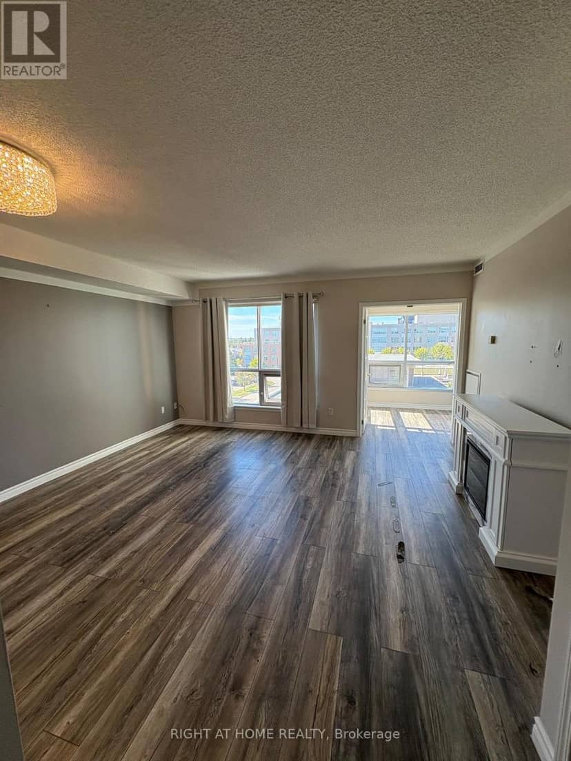 417 - 94 Dean Avenue — photo 32 of 40