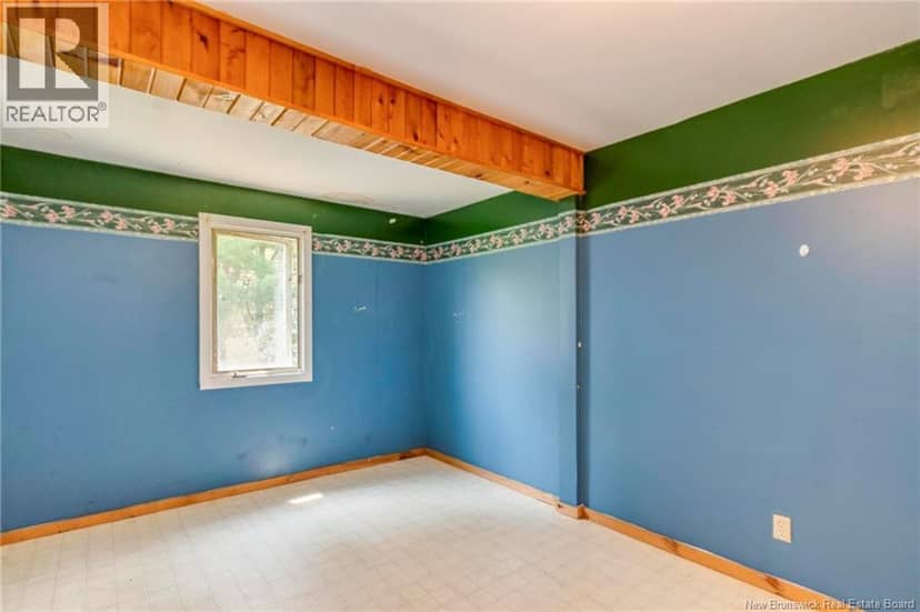 3180 Saint Charles Sud Road — photo 11 of 32