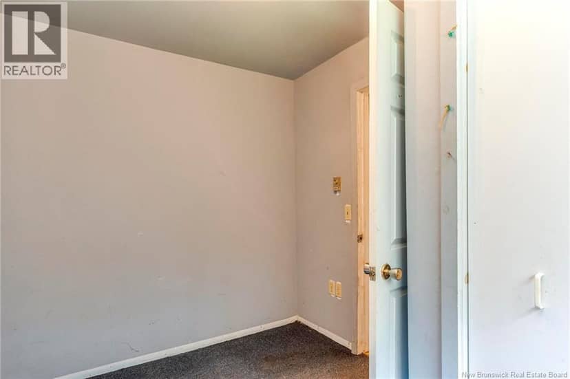 3180 Saint Charles Sud Road — photo 22 of 32