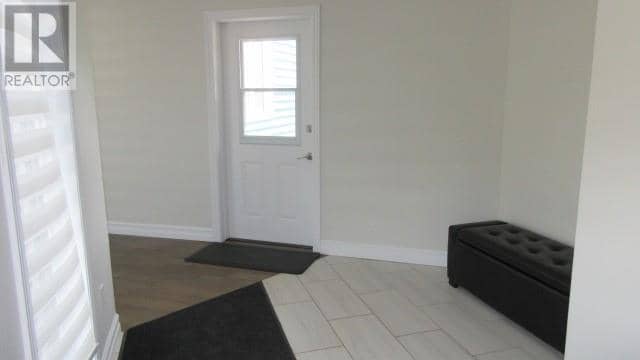 22 Lakeside Drive — photo 13 of 40