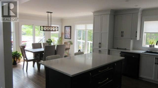 22 Lakeside Drive — photo 15 of 40