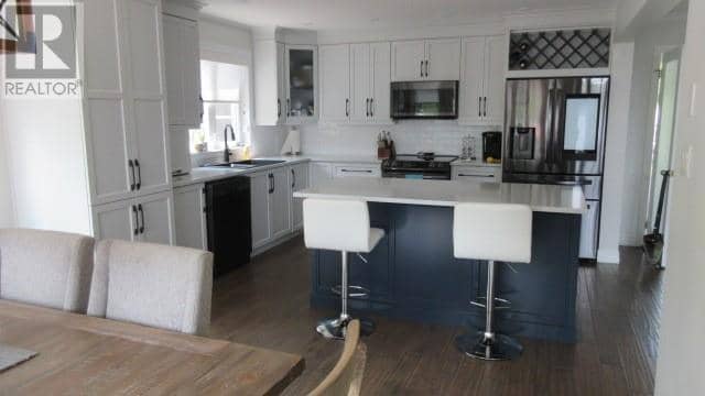 22 Lakeside Drive — photo 17 of 40