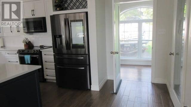 22 Lakeside Drive — photo 18 of 40