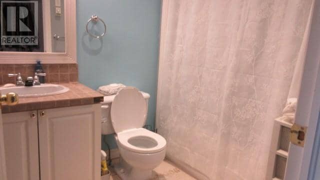 22 Lakeside Drive — photo 32 of 40