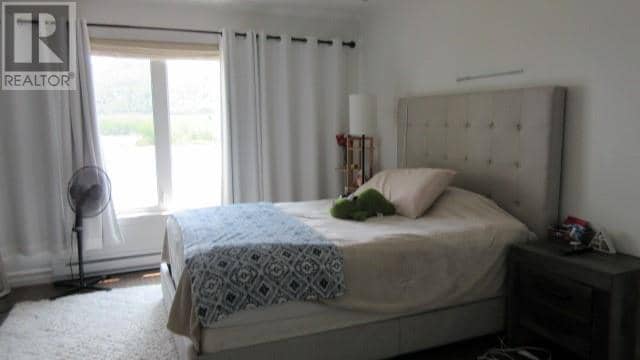 22 Lakeside Drive — photo 29 of 40