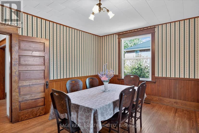 33 John Street — photo 17 of 40