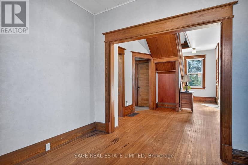 33 John Street — photo 23 of 40