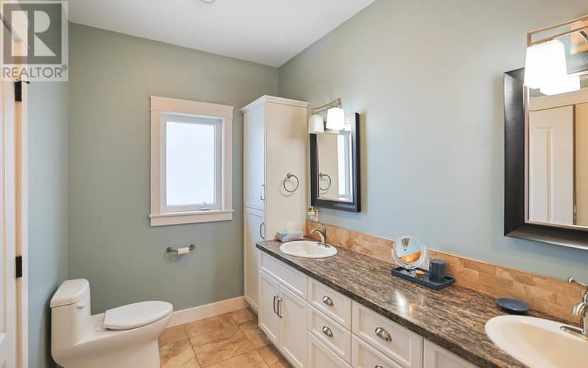 174 Pickles Lane — photo 16 of 40