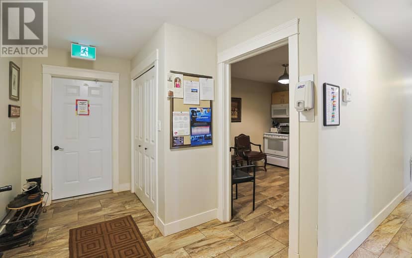174 Pickles Lane — photo 18 of 40