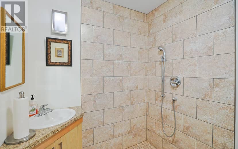 174 Pickles Lane — photo 19 of 40