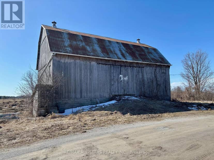 542 Portage Road — photo 7 of 9