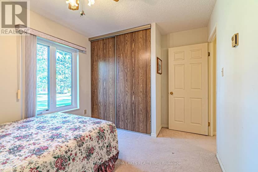 215 - 2 Heritage Way — photo 23 of 24