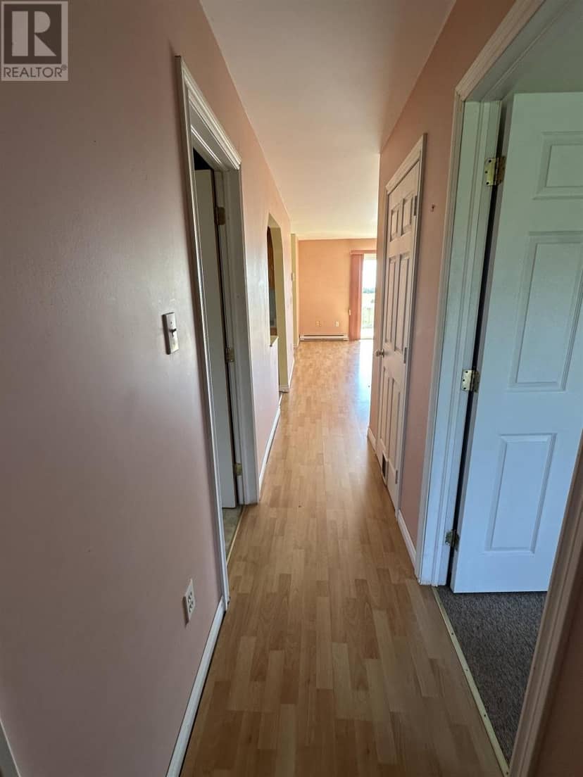 10 Sunset Road — photo 19 of 40