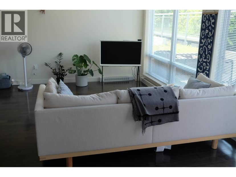205 3333 MAIN STREET, Vancouver, photo 3
