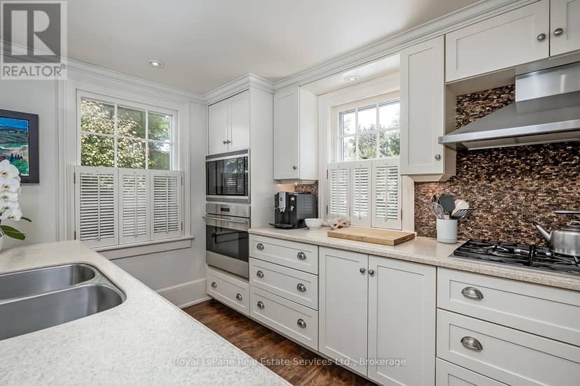 53 Thomas Street — photo 13 of 40